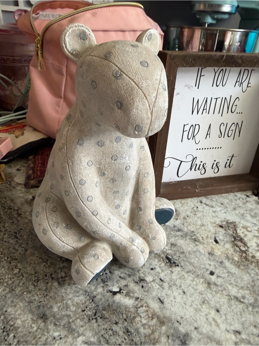 Neutral Speckled bear bookend with wooden signs
